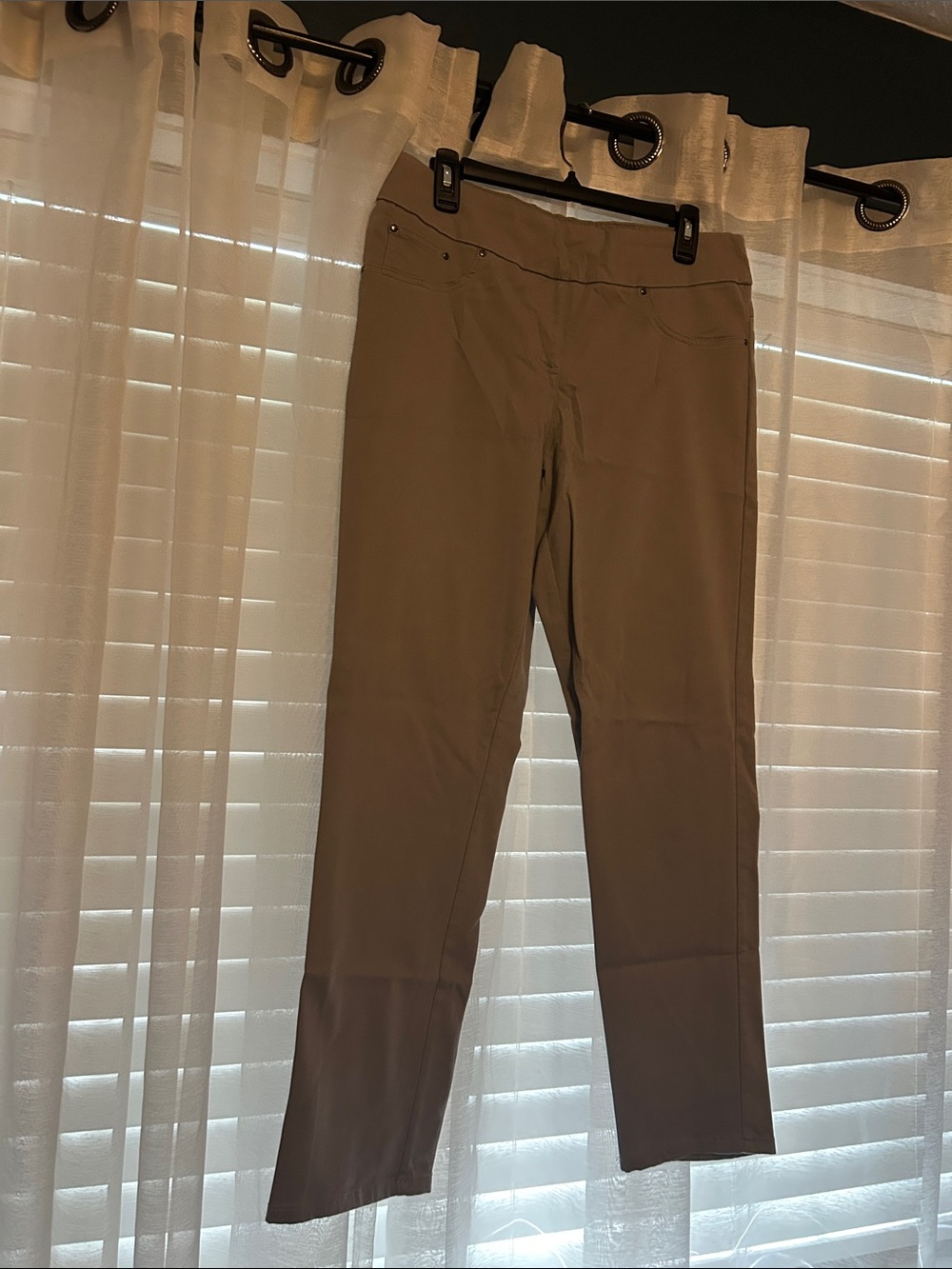 Ruby Rd. Straight-Leg Pants in grey